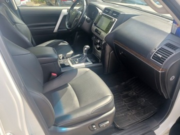 Toyota Land Cruiser VII Terenowy 3d 2.8 D-4D 177KM 2020 Toyota Land Cruiser LC 2.8 D-4D Invincible VI (201, zdjęcie 11