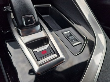 Peugeot 3008 II Crossover Facelifting  1.2 PureTech 130KM 2022 Peugeot 3008 Nowy Model Automat, zdjęcie 32