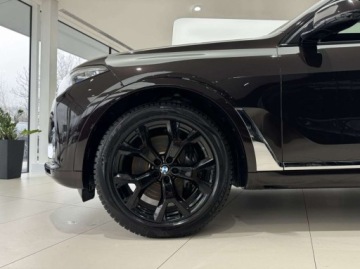 BMW X7 SUV 3.0 40d 340KM 2021 BMW X7 xDrive40d 7os BMW Individual Night Vision Harman Kardon 3.0, zdjęcie 22