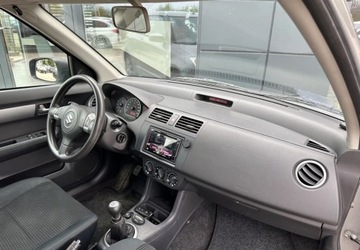 Suzuki Swift IV Hatchback 3d 1.5 VVT 102KM 2006 Suzuki Swift Suzuki Swift 1.5 Benzyna 102KM, zdjęcie 4
