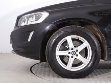 Volvo XC60 I SUV Facelifting 2.0 D3 DRIVE-E 150KM 2016 Volvo XC60 D3, Skóra, Klima, Klimatronic, zdjęcie 13