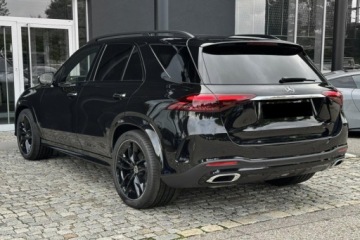 Mercedes GLE V167 SUV Facelifting 2.0 300d 269KM 2025 MERCEDES-BENZ GLE 300 d 4-Matic AMG Line 2.0 (269KM) 2025, zdjęcie 3