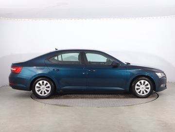 Skoda Superb III Liftback 1.4 TSI 150KM 2015 Skoda Superb 1.4 TSI, Salon Polska, Klima, zdjęcie 5