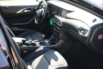 Infiniti Q30 1.5D 109KM 2016 Infiniti Q30 1.5 DCi nawigacja climatronic zarejestrowany PL, zdjęcie 24