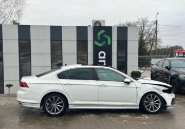 Volkswagen Passat B8 Limousine 2.0 TSI BlueMotion Technology 220KM 2017 Volkswagen Passat 2.0TSI 220KM 2017r. DSG Salon Polska 2.0 Benzyna 220KM, zdjęcie 4