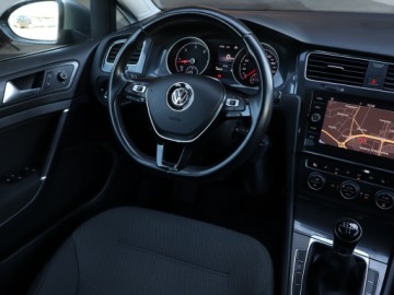 Volkswagen Golf VII Variant Facelifting 1.6 TDI-CR DPF BMT 115KM 2018 VW Golf 1.6 TDI, Salon Polska, Navi, Klima, zdjęcie 6