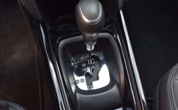 Peugeot 2008 I SUV Facelifting 1.2 PureTech 110KM 2018 Peugeot 2008 2008 1.2 Benz 110KM Automat, Klima, Panorama, Zarejestrowany, zdjęcie 26