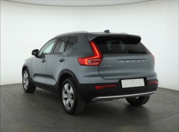 Volvo XC40 Crossover 2.0 D3 150KM 2019 Volvo XC40 D3, Salon Polska, Serwis ASO, Automat, zdjęcie 3