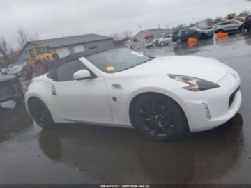 Nissan 370Z 2019 Nissan 370 Z NISSAN 370Z TOURING 3.7 Benzyna 332KM, zdjęcie 1