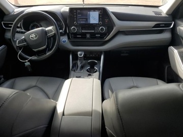 Toyota Highlander III 2021 Toyota Highlander Hybrid XLE 2021 2.5l 2.5 Hybryda 243KM, zdjęcie 8