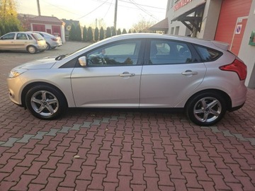 Ford Focus III Hatchback 5d 1.6 Duratec 125KM 2013 Ford Focus 1.6i (125PS) KlimaTronik, Elektryka,, zdjęcie 2
