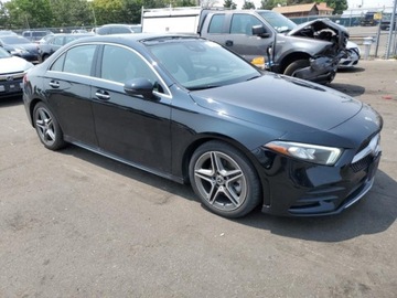 Mercedes Klasa A W177/V177 2021 Mercedes-Benz Klasa A 220 4Matic 2021 2.0l 2.0 Benzyna 188KM, zdjęcie 4