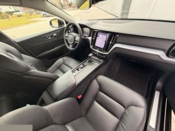 Volvo V60 II  2021 Volvo V60 D3 Geartronic Momentum Pro 150KM 2021r Świetna prezencja!, zdjęcie 7