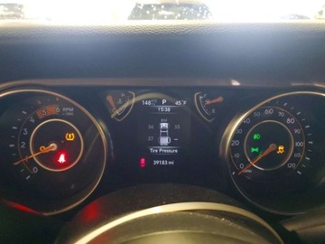 Jeep Gladiator 2023 Jeep Gladiator Sport 2023 3.0 Diesel 285KM, zdjęcie 9