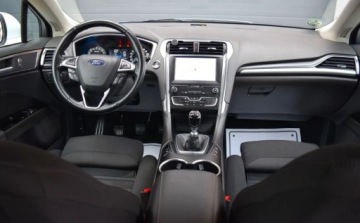 Ford Mondeo V Kombi Facelifting 2.0 EcoBlue 150KM 2020 Ford Mondeo SW 2.0 TDCI Titanium Edition Kamera Navi Alum Pdc 2.0 Diesel, zdjęcie 33