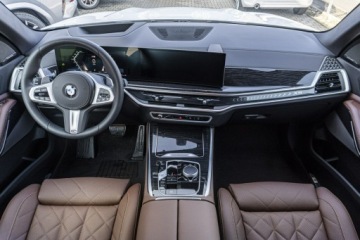 BMW X5 G05 SUV Facelifting 3.0 30d 298KM 2026 BMW X5 xDrive30d Dostępny od ręki!, zdjęcie 13