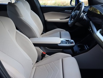 BMW Seria 2 G42-U06 Active Tourer Plug-In 1.5 225e 245KM 2023 BMW 2 Active Tourer 225e xDrive Active T, zdjęcie 8
