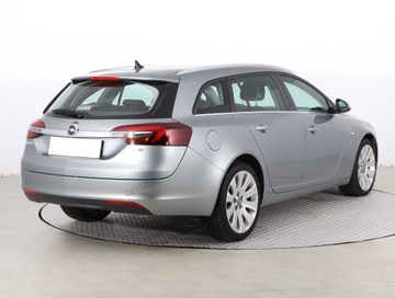 Opel Insignia I Sports Tourer Facelifting 2.0 CDTI ECOFLEX 140KM 2015 Opel Insignia 2.0 CDTI, Navi, Xenon, Bi-Xenon, zdjęcie 4