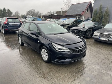 Opel Astra K Hatchback 5d 1.0 Turbo 105KM 2018 Opel Astra EcoTec Klimatyzacja, zdjęcie 3