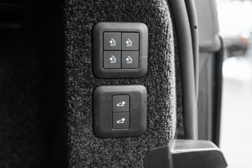 Land Rover Range Rover IV SUV SWB Facelifting 4.4 SDV8 339KM 2020 Land Rover Range Rover 4.4 SDV8 339 KM Vogue., zdjęcie 34