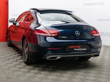 Mercedes Klasa C W205 Coupe Facelifting 2.0 300 258KM 2019 MERCEDES-BENZ C Klasa C 300 9G-TRONIC 2.0 258KM 2019, zdjęcie 5