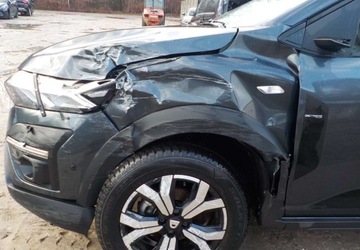 Dacia Jogger 1.0 TCe 110KM 2022 Dacia Jogger Okazja Benzyna 110KM, zdjęcie 9