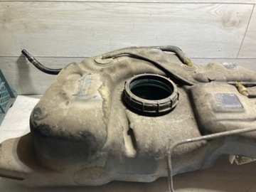 NÁDRŽ PALIVA 1.6 NISSAN JUKE I F15