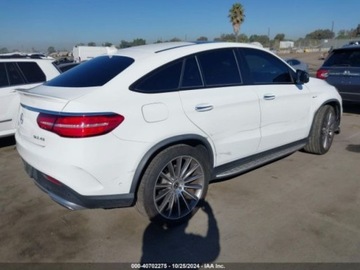 Mercedes GLE W166/C292 2018 Mercedes-Benz GLE 2018 MERCEDES-BENZ AMG GLE 43 COUPE 4MATIC 3.0 Benzyna, zdjęcie 4