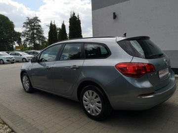 Opel Astra J Sports Tourer Facelifting 1.4 Turbo ECOTEC 140KM 2014 Opel Astra 1.4 16v 140KM Klimatronik Tempomat, zdjęcie 8