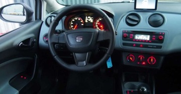 Seat Ibiza IV SportTourer Facelifting 1.2 70KM 2013 Seat Ibiza 2013 Benzyna NAVIgacja KLIMAtyzacja Kombi 1.2 Benzyna 70KM, zdjęcie 4