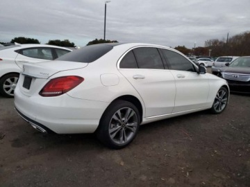Mercedes Klasa C W205 2019 Mercedes-Benz Klasa C 300 4Matic 2019 2.0 Benzyna 255KM, zdjęcie 3