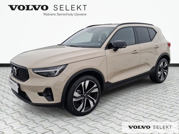 Volvo XC40 2024 Volvo XC 40 VOLVO XC40 B3 Ultra Dark Mild Hybrid B