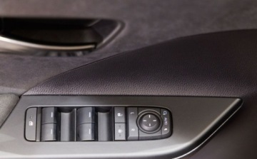 Toyota C-HR II SUV 1.8 Hybrid 140KM 2025 Toyota C-HR 1.8 Hybrid Executive 1.8 Hybryda 140KM, zdjęcie 27