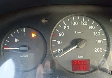 Renault Clio II Hatchback 1.2 60KM 2000 Renault Clio Renault Clio 1.1 Benzyna 60KM, zdjęcie 12