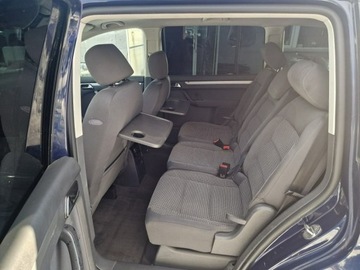 Volkswagen Touran I 2.0 TDI 140KM 2005 Volkswagen Touran 2.0 TDI 136 KM, Automat DSG,, zdjęcie 23