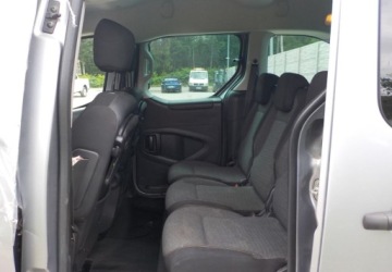 Citroen Berlingo III Osobowy M 1.2 PureTech 110KM 2018 Citroen Berlingo Okazja 1.2 Benzyna 110KM, zdjęcie 21