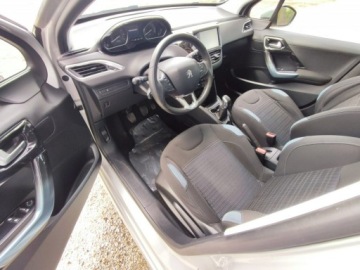 Peugeot 208 I Hatchback 3d 1.2 VTI 82KM 2012 Peugeot 208 panorama,klimatronic, zdjęcie 30