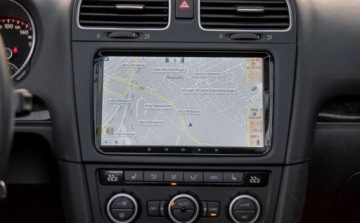 Volkswagen Golf VI Cabriolet 2.0 TSI GTI 210KM 2013 Volkswagen Golf Volkswagen Golf Cabrio GTI 2.0 Benzyna 210KM, zdjęcie 20