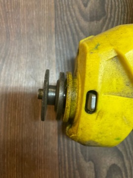 Электрическая щетка GLORIA WeedBrush 000289.0000