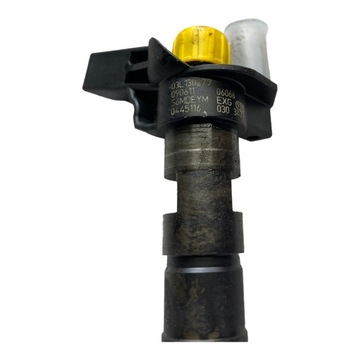 AUDI A4 B8 A5 VW SKODA 2.0TDI VSTŘIKOVAČE VSTŘIKOVACÍ TRYSKA PALIVA 03L130277