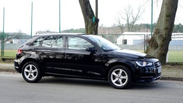 Audi A3 8V Hatchback 3d 1.2 TFSI 105KM 2014 AUDI A3 . . . Serwisowany . . 7 x AIR BAG . . Grzane Fotele . ., zdjęcie 35