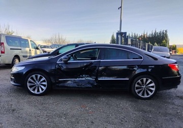 Volkswagen Passat CC 2.0 TSI 200KM 2009 Volkswagen Passat CC 2009r, 2.0 LPG. Lekko uszkodzony lewy bok. Jezdzi., zdjęcie 19