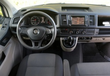 Volkswagen Caravelle T6 Transporter 2.0 TDI 102KM 2019 Volkswagen Transporter Transporter_9 miejsc_Nawigacja_ 2.0 Diesel 102KM, zdjęcie 13