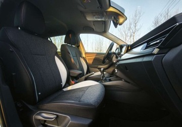 Skoda Kamiq Crossover 1.0 TSI 110KM 2022 Skoda Kamiq Style, Tempomat, Kamera cofania, Kessy, Asystenci, Bezwypadkow, zdjęcie 16