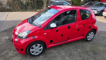 Toyota Yaris III Hatchback 5d Facelifting 1.0 VVT-i 69KM 2009 TOYOTA AYGO 1.0 VVT-i 68KM 2009 KLIMA-SERWO SUPER STAN! BIEDRONECZKA!!!, zdjęcie 8