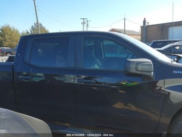 Chevrolet Silverado II 2023 Chevrolet Silverado 2023r., 1500 Short Custom, od ubezpieczalni 2.7 Benzyna, zdjęcie 6