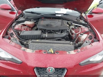 Alfa Romeo Giulia II Sedan 2.0 TBi 280KM 2018 Alfa Romeo Giulia 2018 Alfa Romeo Giulia Ti Lusso AWD 2.0 Benzyna 280KM, zdjęcie 9