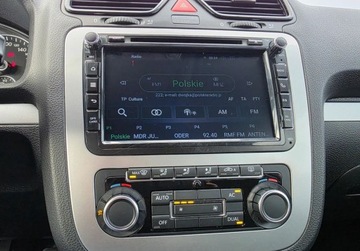 Volkswagen Scirocco III Coupe 1.4 TSI 160KM 2010 Volkswagen Scirocco 1.4BenzynaZarejestrowany w Polsceatrakcyjny wyglad, zdjęcie 16