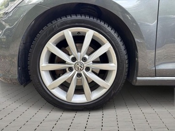Volkswagen Golf VII Hatchback 3d Facelifting 1.5 TSI ACT 150KM 2019 Volkswagen Golf TSI 150KM Highline DSG MID LED Keyless Nawigacja ACC, zdjęcie 29