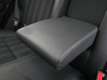 Honda HR-V II SUV 1.5 i-VTEC 130KM 2018 2018 Honda HR-V Executive, 1.5 i-VTEC benzyna 130KM + 6 biegowa manual, zdjęcie 22